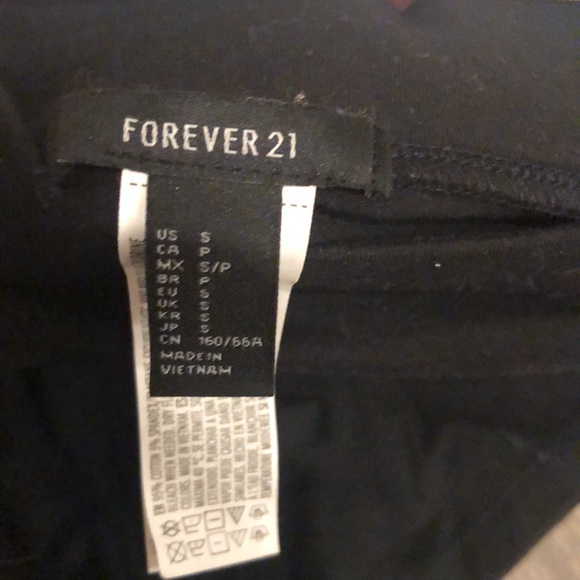Forever 21 black mini skirt! - Picture 2 of 2